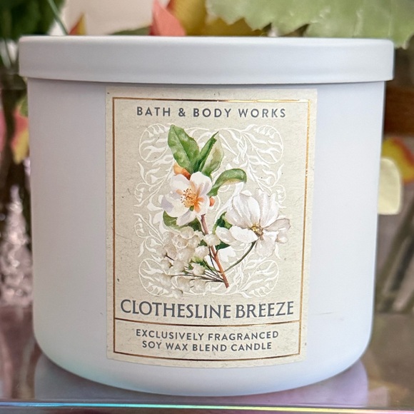 Bath & Body Works Other - 🆕🌬️ BATH & BODY WORKS “CLOTHESLINE BREEZE” 3-WICK CANDLE. NEW. SOY WAX BLEND
